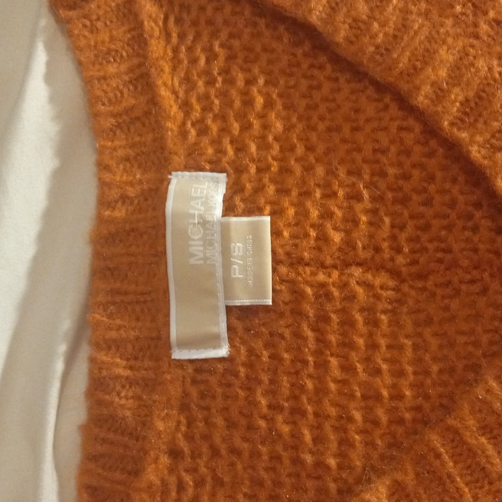 Michael Kors Comfy Cozy Sweater, Small - Picture 2 of 7